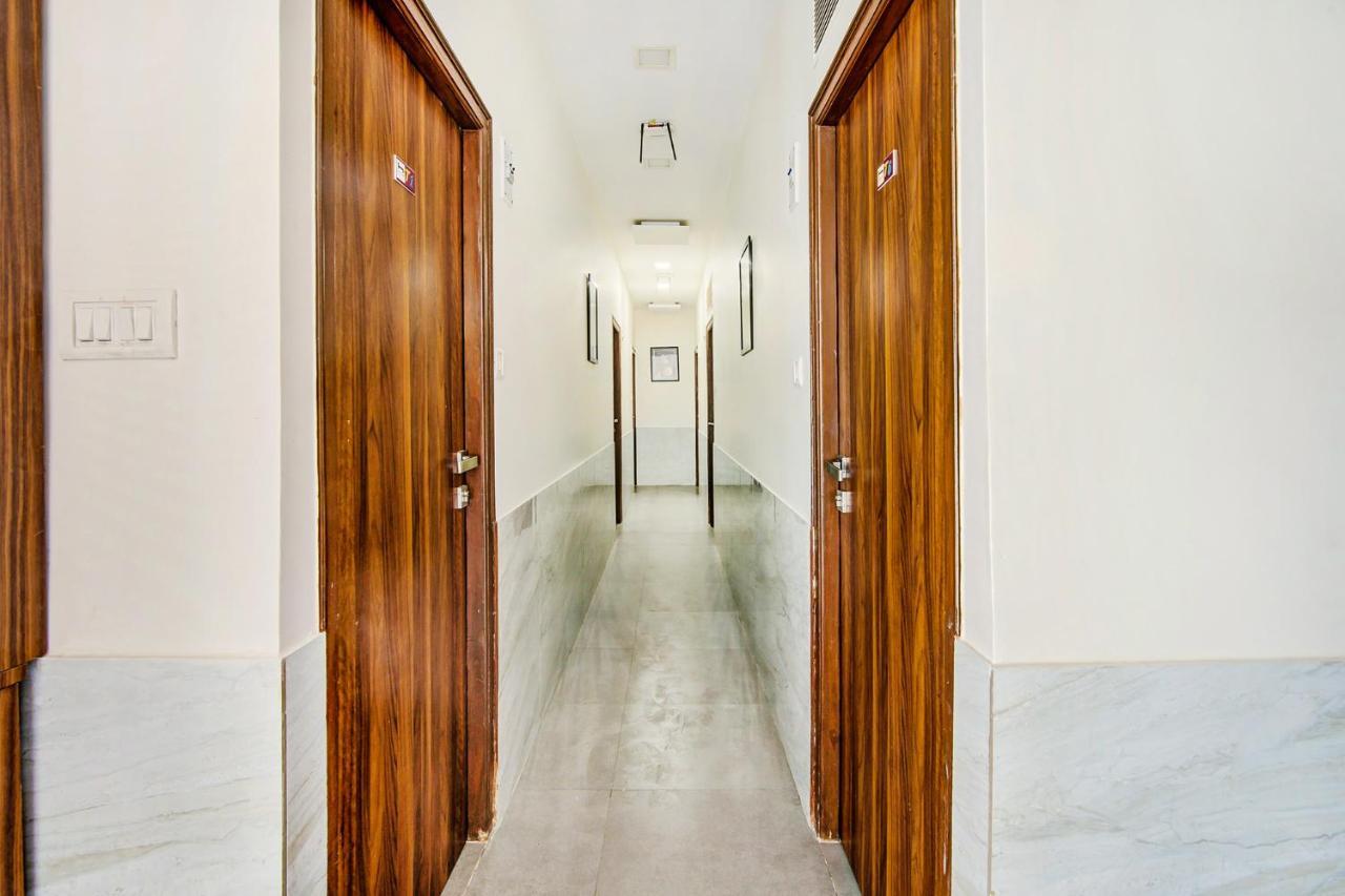 Hotel Fabexpress Terminus Square Bombaj Zewnętrze zdjęcie