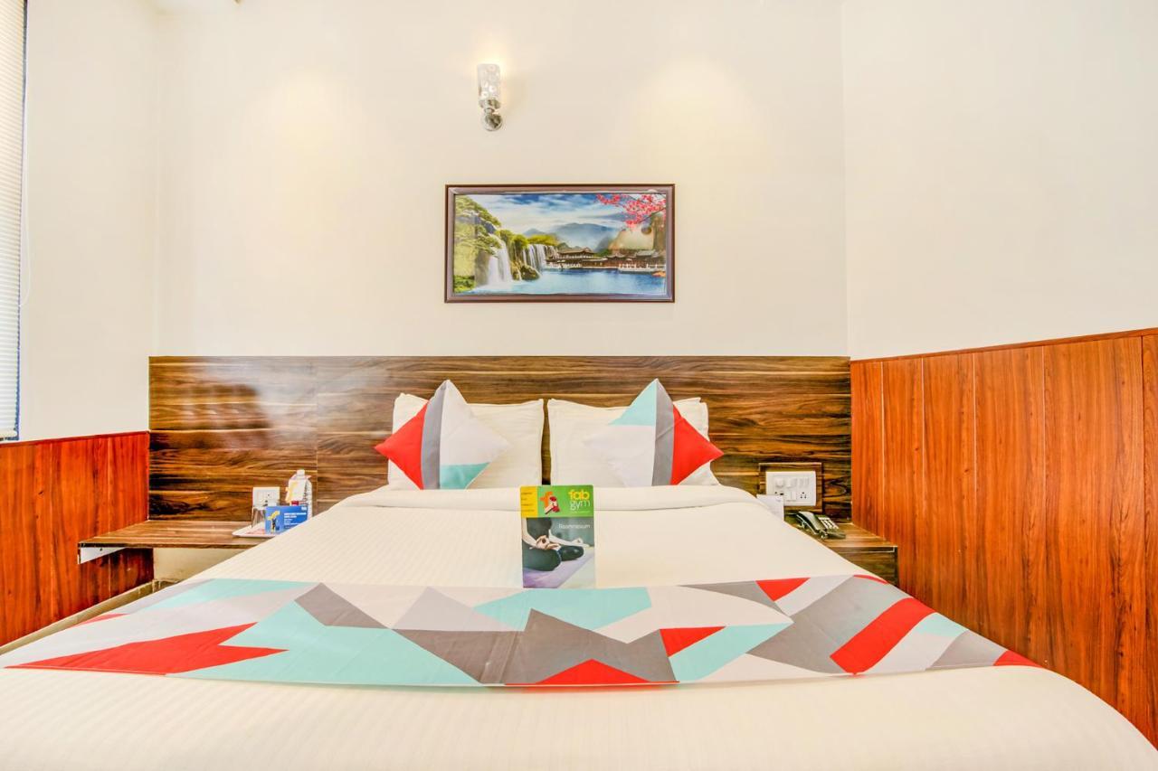 Hotel Fabexpress Terminus Square Bombaj Zewnętrze zdjęcie